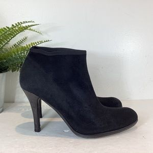 STUART WEITZMAN SUEDE LEATHER ANKLE SOCK BOOTIES SZ 7.5